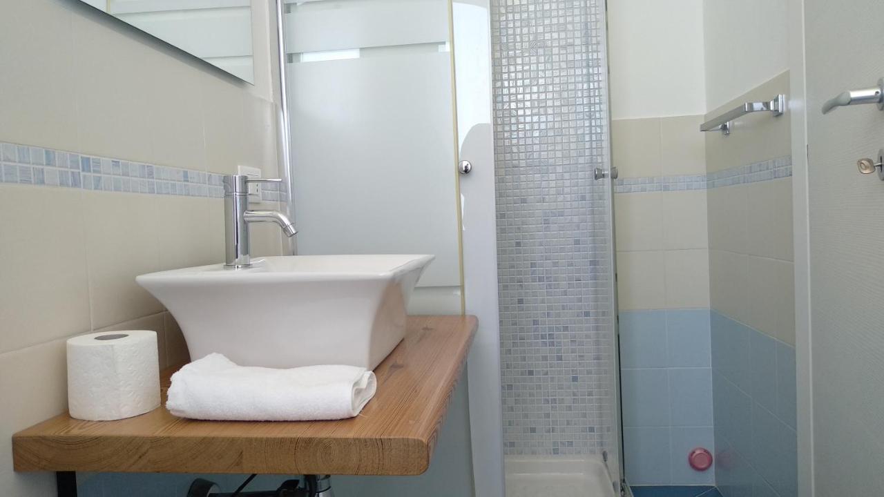 Nereidi Bed & Breakfast Santa Flavia Bagian luar foto